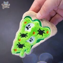 ITH Spooky Pizza Halloween Charm Embroidery Pattern(Ith Spooky Pizza Halloween Charm Embroidery Pattern) -Dragons' Garden Dragons Garden ITHSpookyPizza5