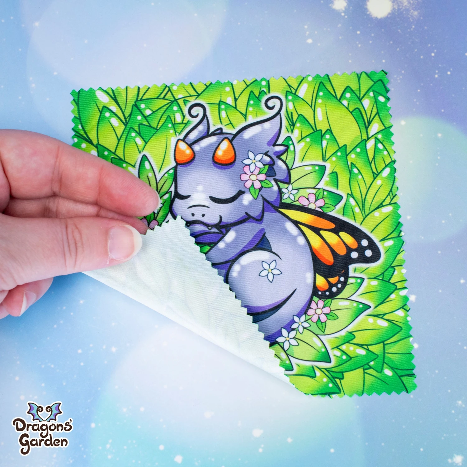 Monarch Butterfly Dragon | Microfiber Lens Cleaning Cloth(Monarch Butterfly Dragon Microfiber Lens Cleaning Cloth) 3 Monarch Butterfly Dragon | Microfiber Lens Cleaning Cloth(Monarch Butterfly Dragon Microfiber Lens Cleaning Cloth) - Image 3