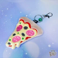 ITH Delicious Pizza Charm Embroidery Pattern(Ith Delicious Pizza Charm Embroidery Pattern) -Dragons' Garden Dragons Garden Pizza flavors plush key 11