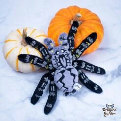 ITH Arboreal Tarantula Spider Plushie Pattern(Ith Arboreal Tarantula Spider Plushie Pattern) -Dragons' Garden ith arboreal tarantula spider plushie pattern pattern dragons garden 888239