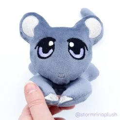 ITH Shy Mouse Plush Embroidery Pattern(Ith Shy Mouse Plush Embroidery Pattern) -Dragons' Garden ith shy mouse plush embroidery pattern pattern dragons garden 654001