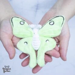 ITH Silk & Luna Moth Plushies Embroidery Pattern(Ith Silk Luna Moth Plushies Embroidery Pattern) -Dragons' Garden ith silk luna moth plushies embroidery pattern pattern dragons garden 775772