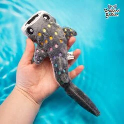 ITH Whale Shark Plush Embroidery Pattern(Ith Whale Shark Plush Embroidery Pattern) -Dragons' Garden ith whale shark plush embroidery pattern pattern dragons garden 605140