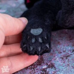 ITH Zombie Pug Plush Pattern(Ith Zombie Pug Plush Pattern) -Dragons' Garden ith zombie pug plush pattern pattern dragons garden 522849