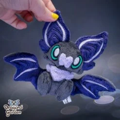 Small Deep Purple And Lilac Sitting Bat Plushie(Small Deep Purple And Lilac Sitting Bat Plushie)